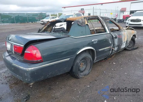 1999 Mercury Grand Marquis Gs z USA, uszkodzony, nr VIN 2MEFM74W6XX660298